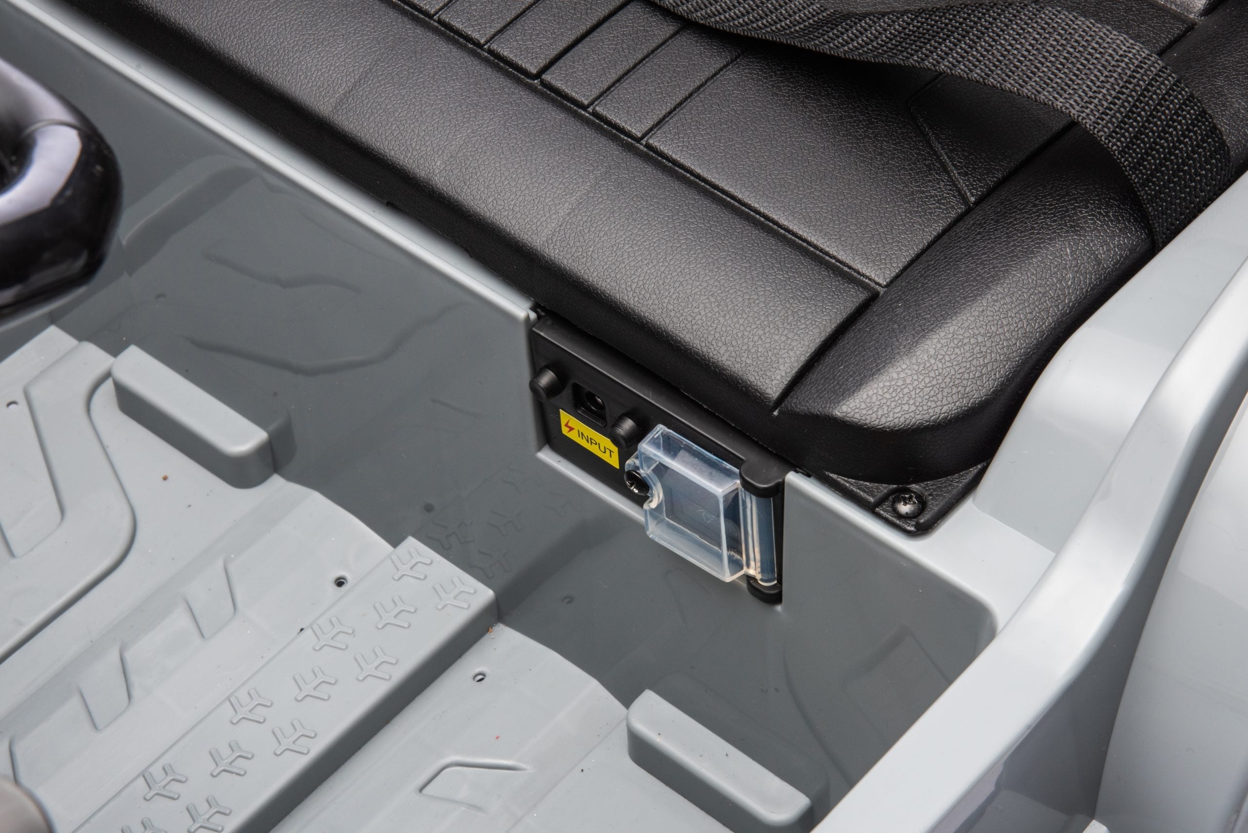 Audi SQ8 | 12V Kids Ride-On Car – Leather Seat,  Remote Control &amp; LED Audio